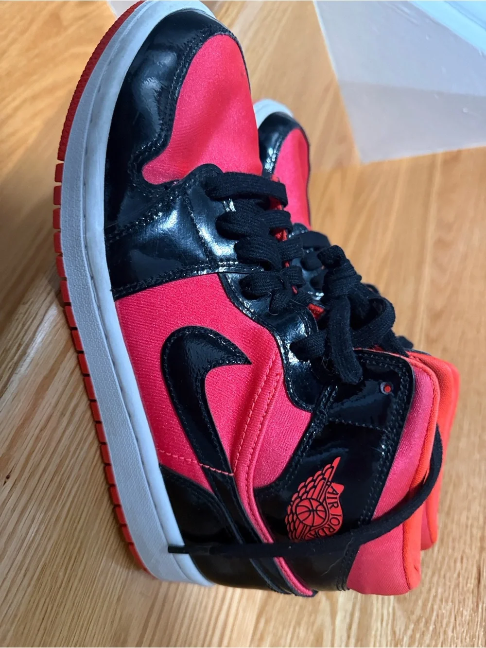Jordan Kids High-Top Sneakers in Red and Black